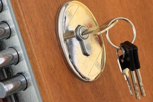 Sostituzione serratura porta blindata cuneo blindo serr s.r.l. Cambiare serratura porta blindata