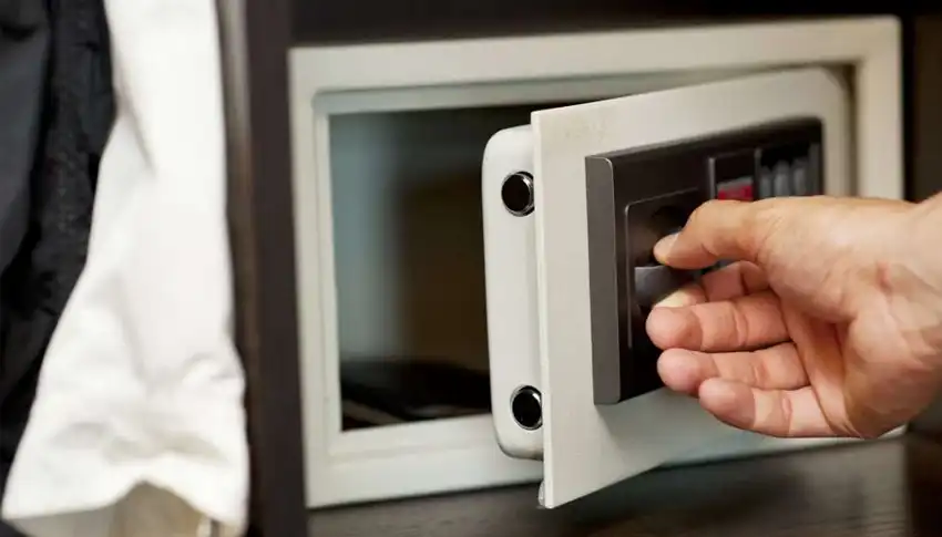 Fabbro Brosso apertura casseforti